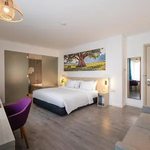 Hotel Liberty Saigon Greenview, Ho Chi Minh City
